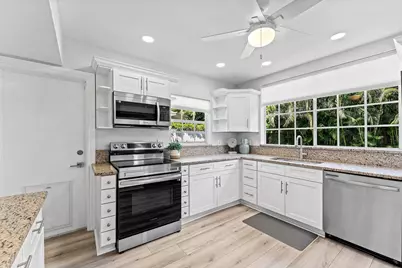 233 Lake Terrace, Delray Beach, FL 33444 - Photo 11