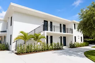 274 SE 9th Ave, Deerfield Beach, FL 33441 - Photo 1