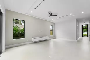 309 SE 6th St, Delray Beach, FL 33483 - Photo 13