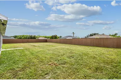 791 SW Hillsboro Circle, Port Saint Lucie, FL 34953 - Photo 31