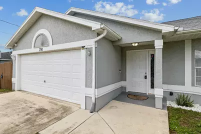 791 SW Hillsboro Circle, Port Saint Lucie, FL 34953 - Photo 3
