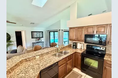 1919 Lindsey Court, Wellington, FL 33414 - Photo 13