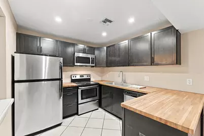8690 NW 40th Street, Coral Springs, FL 33065 - Photo 21