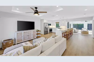 340 NE 23rd Way, Boca Raton, FL 33431 - Photo 5