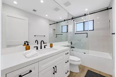 340 NE 23rd Way, Boca Raton, FL 33431 - Photo 23