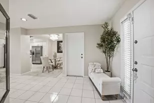 9172 Boca Gardens Pkwy, Boca Raton, FL 33496 - Photo 5