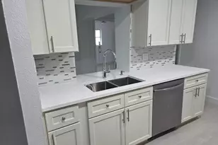 6970 NW 17th Ct, Margate, FL 33063 - Photo 25