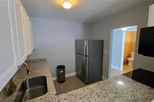 15201 NE 6th Ave, Miami, FL 33162 - Photo 3