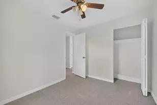 913 SE 10th St, Stuart, FL 34994 - Photo 23