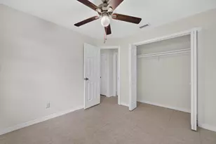 913 SE 10th St, Stuart, FL 34994 - Photo 25