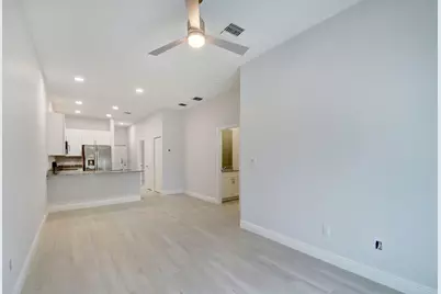 703 Dawn Place #C, Lantana, FL 33462 - Photo 9