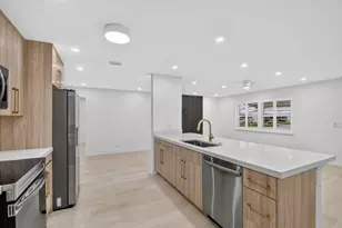 1304 SW 23rd St, Boynton Beach, FL 33426 - Photo 9
