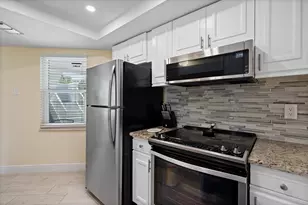 3290 SE Aster Ln, Stuart, FL 34994 - Photo 23