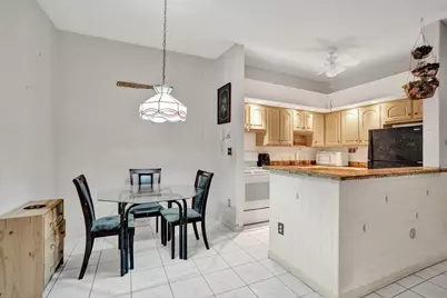 9414 S Belfort Circle #215, Tamarac, FL 33321 - Photo 5