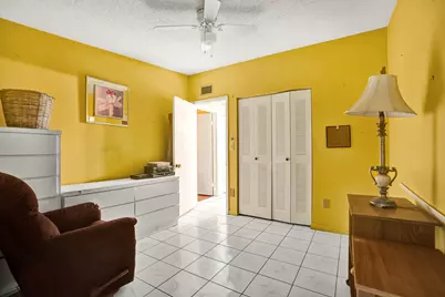 9414 S Belfort Circle #215, Tamarac, FL 33321 - Photo 13