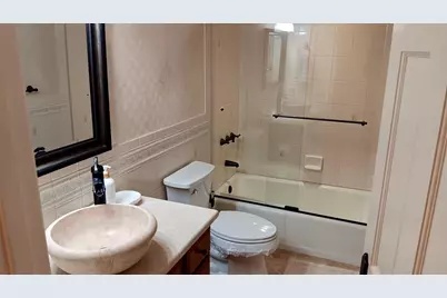 4900 N Ocean Boulevard #819, Lauderdale by the Sea, FL 33308 - Photo 13