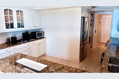 4900 N Ocean Boulevard #819, Lauderdale by the Sea, FL 33308 - Photo 7