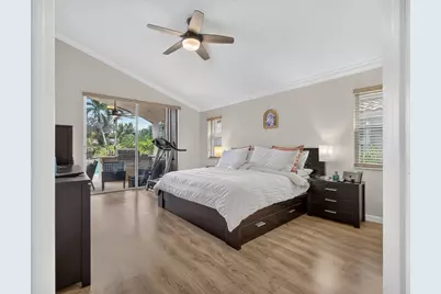 832 Waterview Drive, Weston, FL 33326 - Photo 17