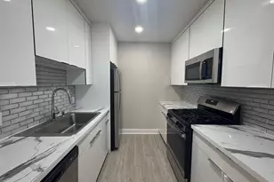 201 SW 7th St, Boca Raton, FL 33432 - Photo 27