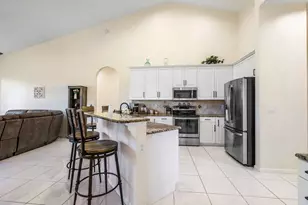 13514 Northumberland Cir, Wellington, FL 33414 - Photo 9