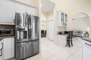 13514 Northumberland Cir, Wellington, FL 33414 - Photo 11
