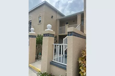 1627 SE Green Acres Circle #Z203, Port Saint Lucie, FL 34952 - Photo 1