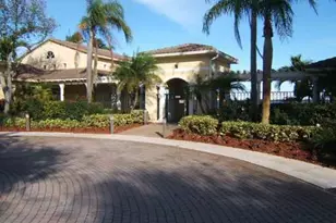1015 Lake Shore Dr, Lake Park, FL 33403 - Photo 7