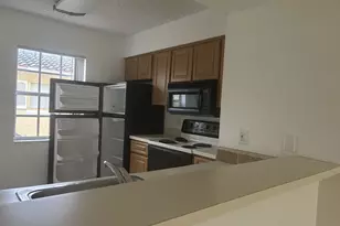 1015 Lake Shore Dr, Lake Park, FL 33403 - Photo 15