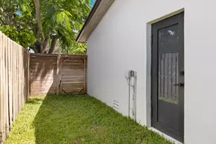 112 SE 14th St, Deerfield Beach, FL 33441 - Photo 31