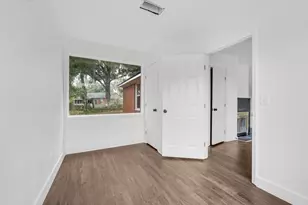 366 W 67th St, Jacksonville, FL 32208 - Photo 7