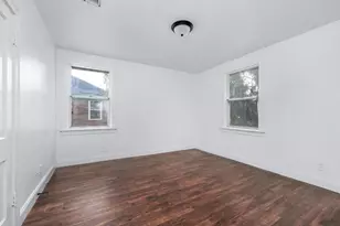 366 W 67th St, Jacksonville, FL 32208 - Photo 15