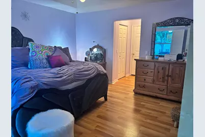 527 NW Avon Avenue, Port Saint Lucie, FL 34983 - Photo 17