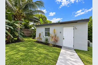 32 Lake Osborne Drive #9, Lake Worth Beach, FL 33461 - Photo 1