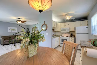 46 Woodland Drive #106, Vero Beach, FL 32962 - Photo 9