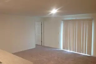 2862 SE Buccaneer Cir, Port Saint Lucie, FL 34952 - Photo 9