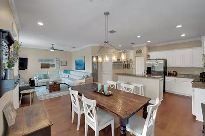 243 SW 7th Street, Pompano Beach, FL 33060 - Photo 23