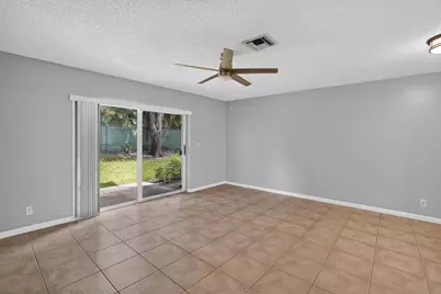 9766 Kamena Circle, Boynton Beach, FL 33436 - Photo 5