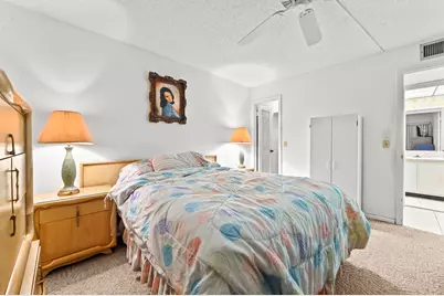 20 Flanders A, Delray Beach, FL 33484 - Photo 11