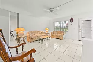 20 Flanders A, Delray Beach, FL 33484 - Photo 5