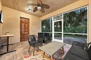 443 Pumpkin Dr, Palm Beach Gardens, FL 33410 - Photo 3