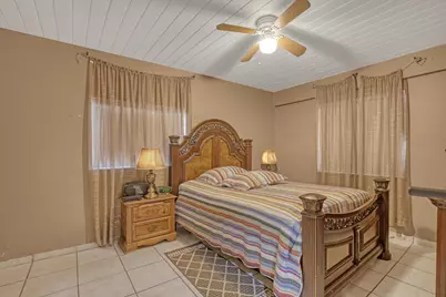 1627 4th Court NE, Boynton Beach, FL 33435 - Photo 13