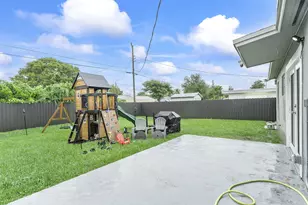 6337 NW 24th Ct, Margate, FL 33063 - Photo 3