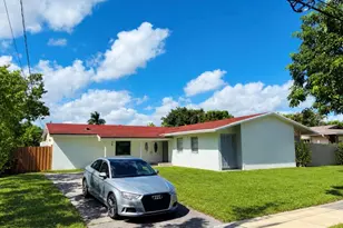 19762 Bel Aire Dr, Cutler Bay, FL 33157 - Photo 1
