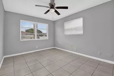 1037 W 28th Street, Riviera Beach, FL 33404 - Photo 13