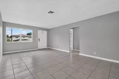 1037 W 28th Street, Riviera Beach, FL 33404 - Photo 7