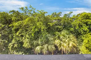 800 SW 142nd Ave, Pembroke Pines, FL 33027 - Photo 19
