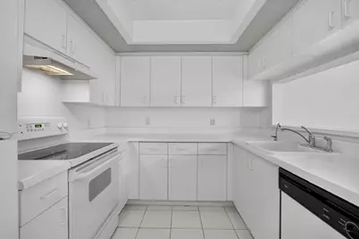 800 SW 142nd Avenue #411N, Pembroke Pines, FL 33027 - Photo 17