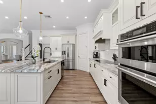 398 NE 8th St, Boca Raton, FL 33432 - Photo 17