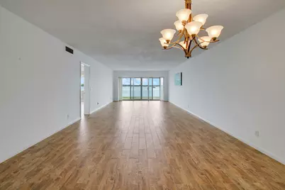 60 Yacht Club Drive #103, North Palm Beach, FL 33408 - Photo 7