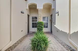 14811 Via Porta, Delray Beach, FL 33446 - Photo 3